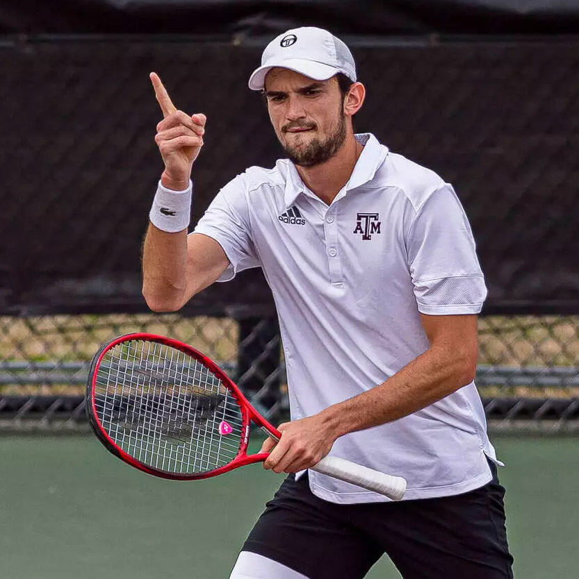 Valentin-Vacherot_carre Valentin Vacherot